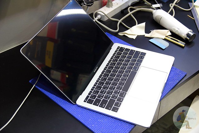 MacBook 全機包膜